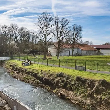 Le Chaleureux Pour 4 Personnes * Isles-sur-Suippe